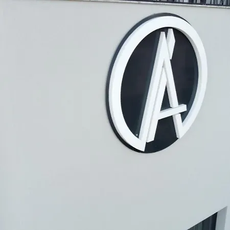 Address Szálloda Ravda