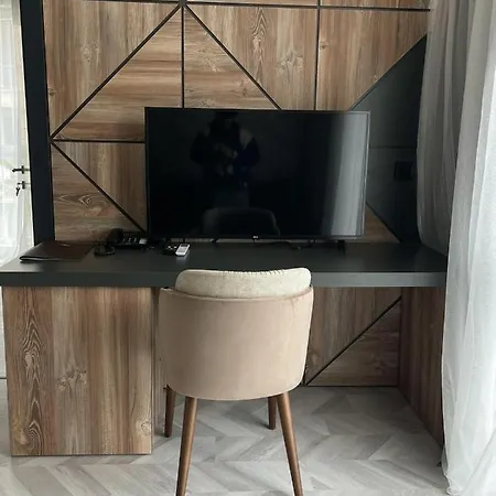 Address Szálloda Ravda