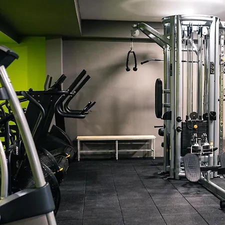 Address Szálloda Ravda